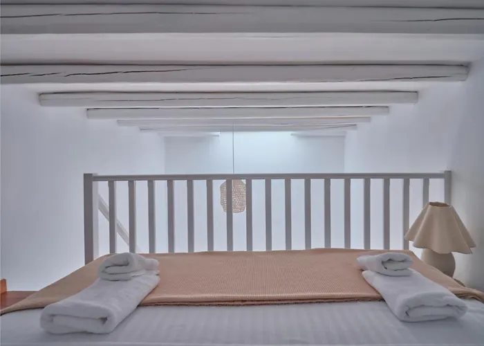 Retreat Paros - The Loft Apartment