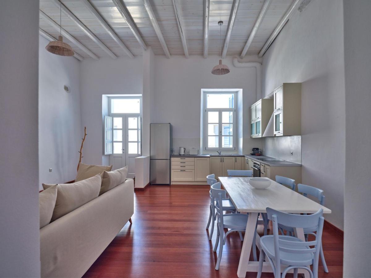 Apartment Retreat - The Loft Parikia (Paros)